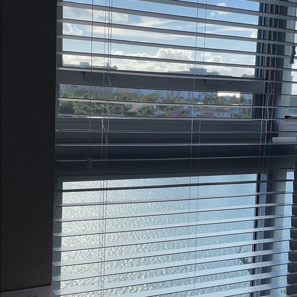 Meet your Posher, Felice - Picture 1 of 1